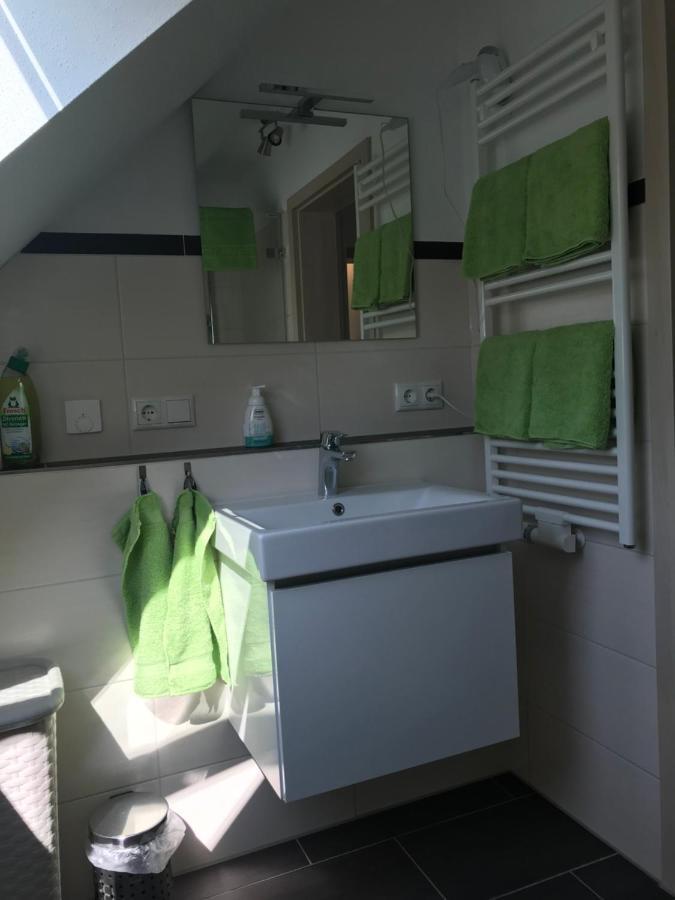 Sonniges 4 **** Dg-apartment Mit Aufzug+seeblick Apartment *